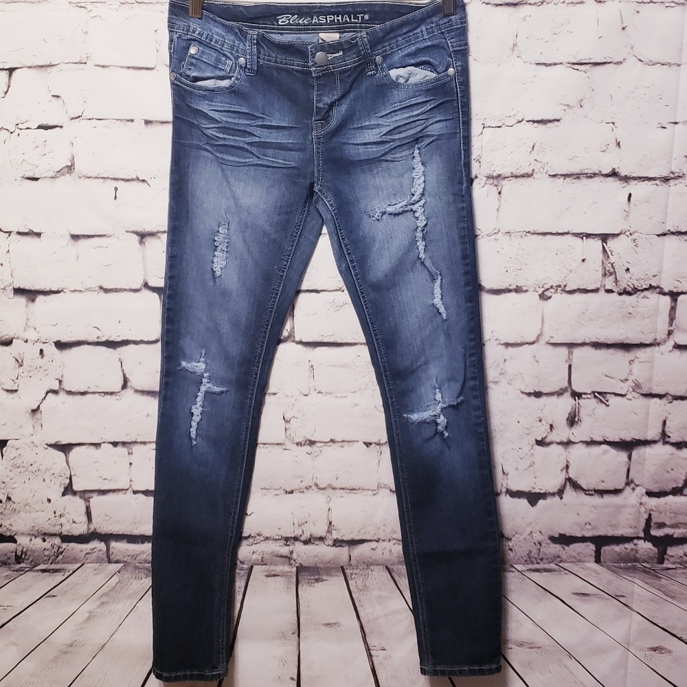 Ripped skinny Jeans - Size 7!